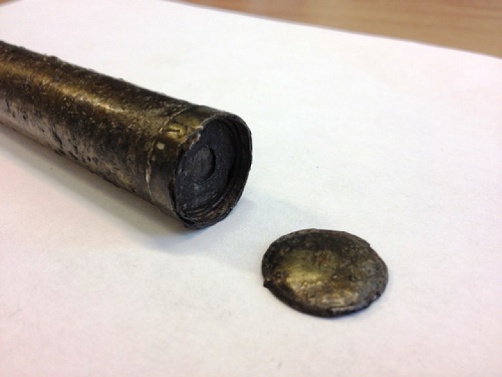 Kính viễn vọng cổ nhất thế giới